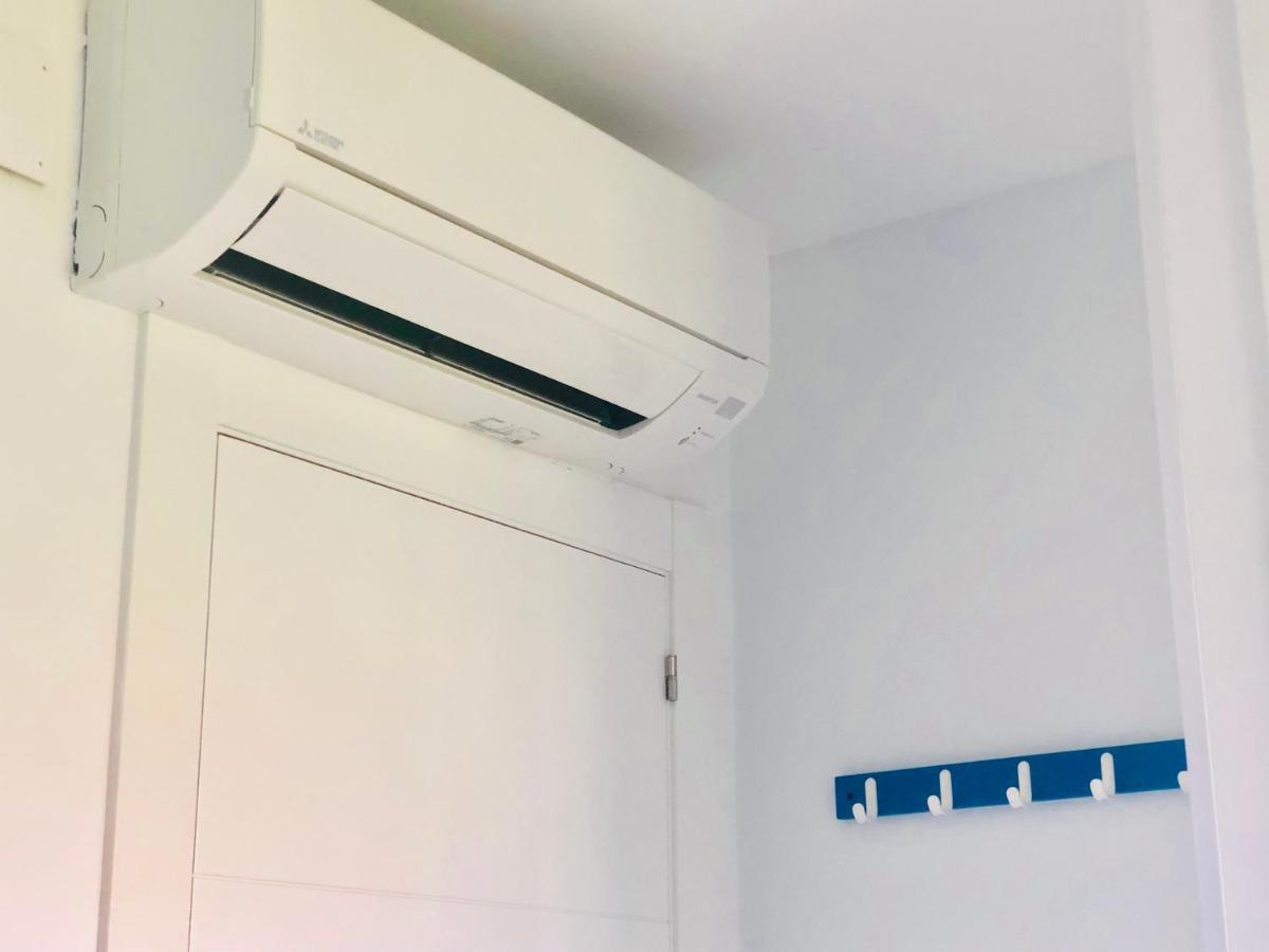La Carihuela Lux Apartment Торремолинос Экстерьер фото