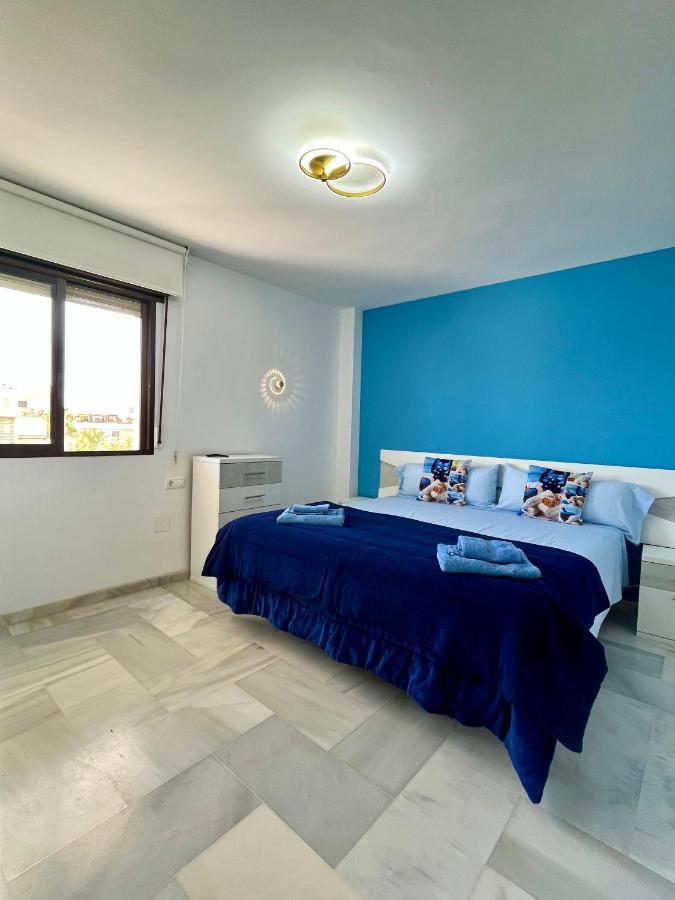 La Carihuela Lux Apartment Торремолинос Экстерьер фото